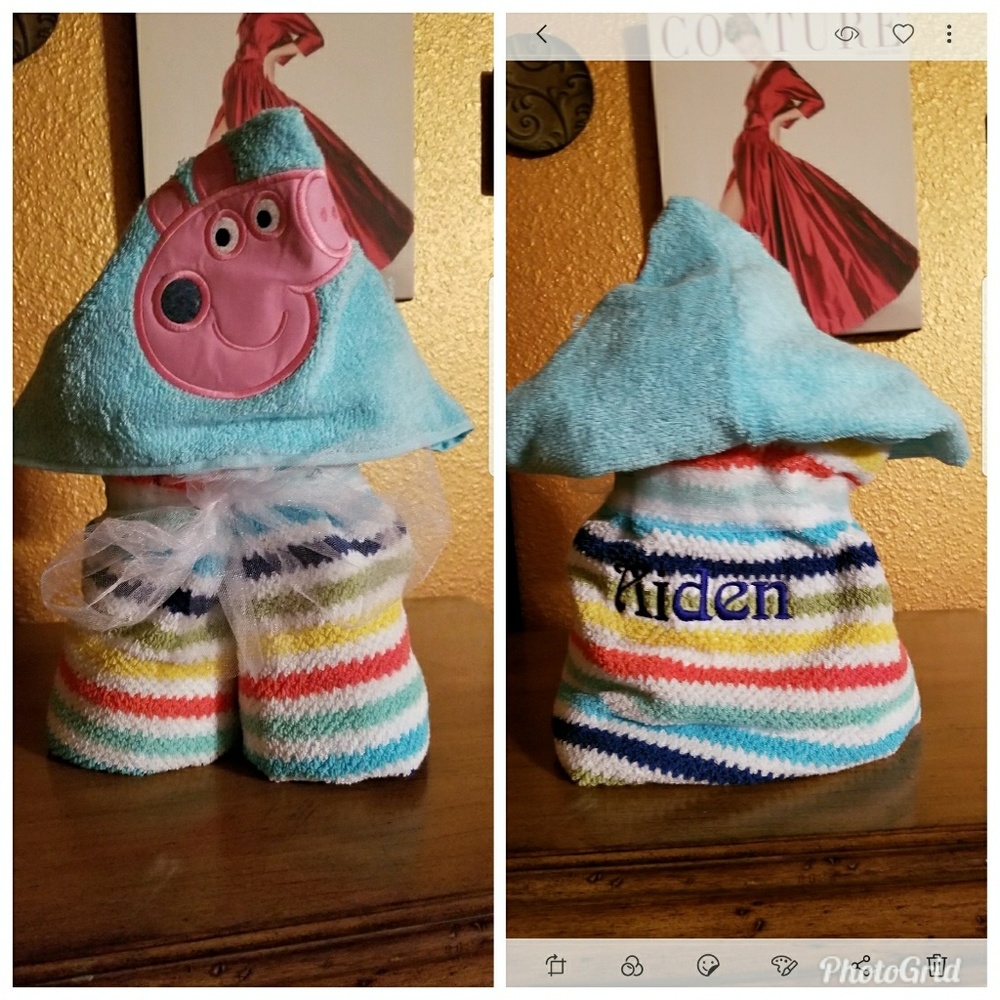 Pepa pig (George) hooded towel or pool towel